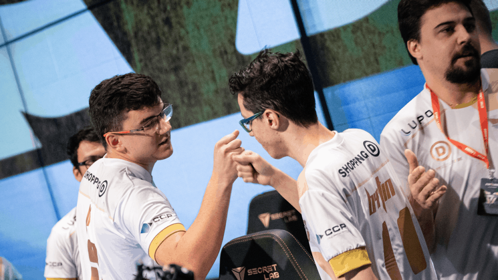 Gambit Esports vs.