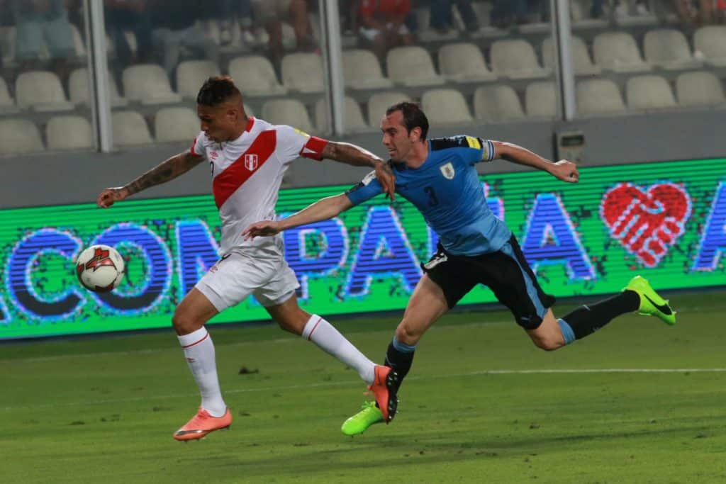 Peru x Uruguai