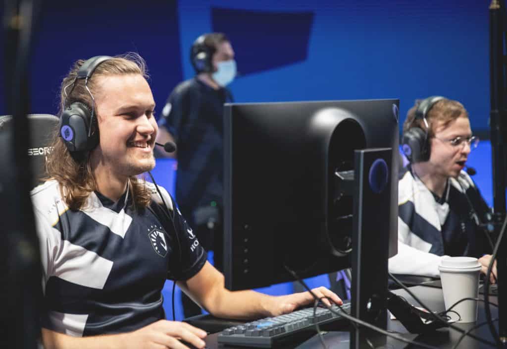 Equipe Liquid x Fnatic