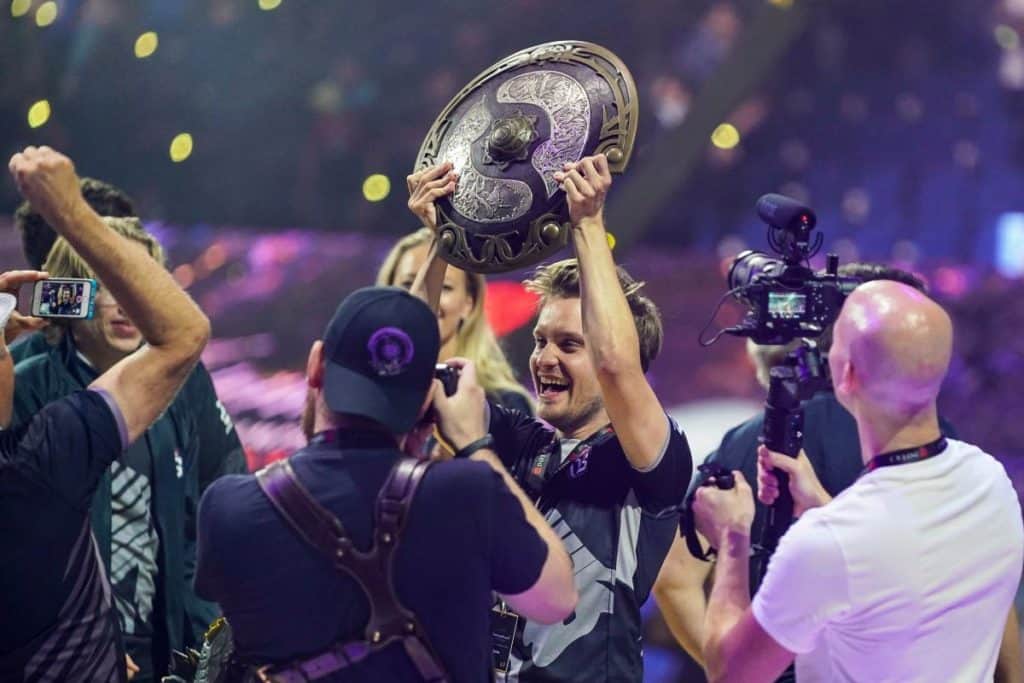 O Internacional 10: Grande Final