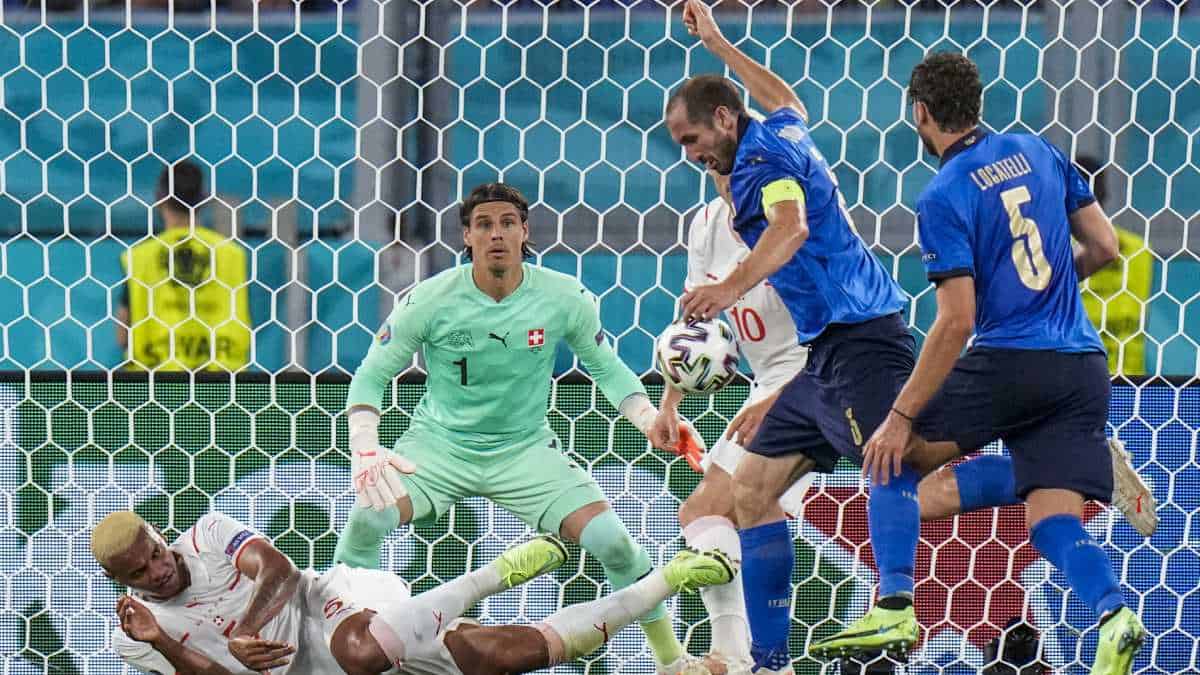 Probabilidades de aposta e escolha grátis nas eliminatórias para a Copa do Mundo da UEFA entre Itália x Suíça