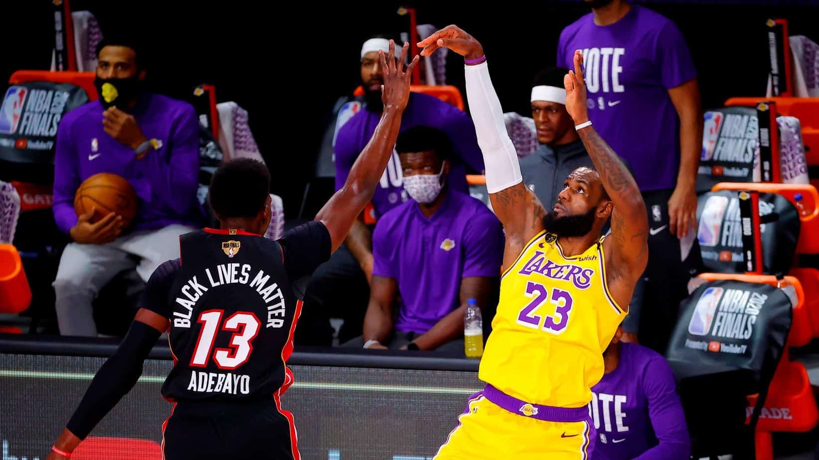 Los Angeles Lakers vs Miami Heat 2021 22 Probabilidades y elección gratuita de la temporada de la NBA