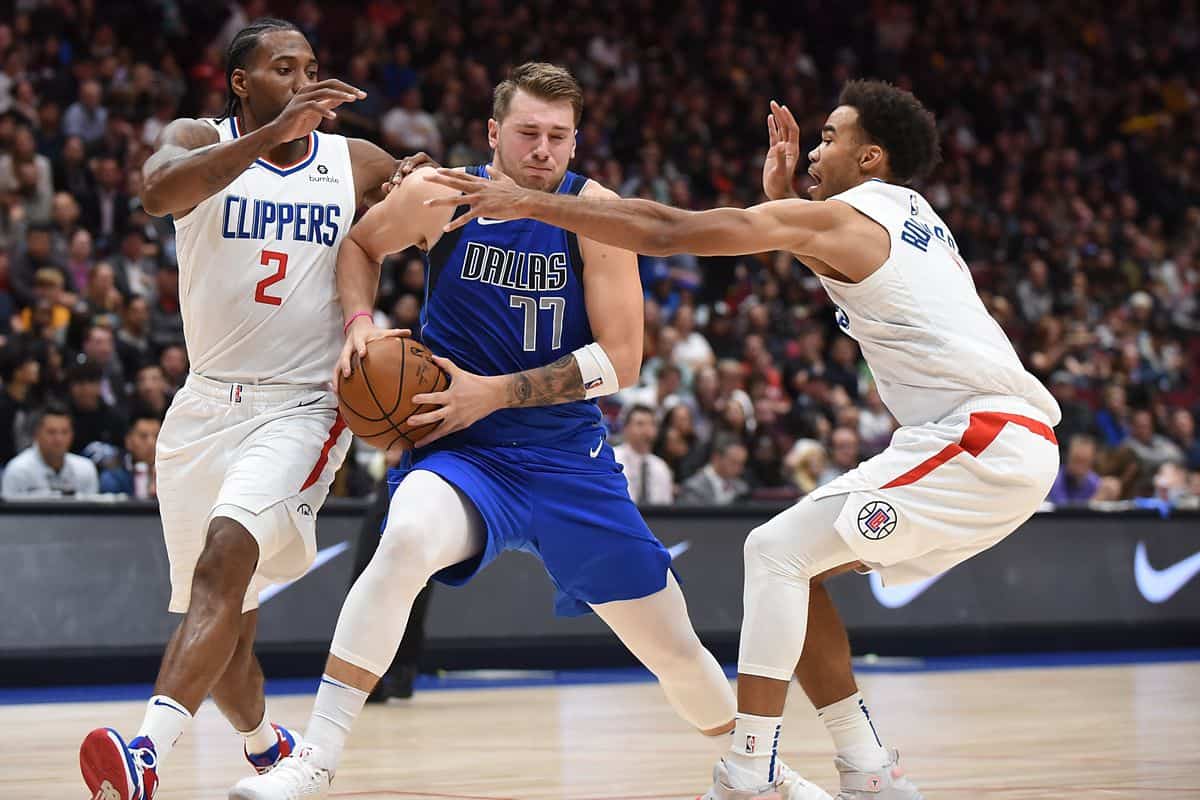 LA Clippers x Dallas Mavericks Probabilidades da temporada da NBA e escolha grátis