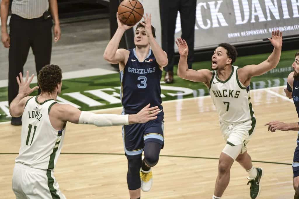 Memphis Grizzlies x Milwaukee Bucks