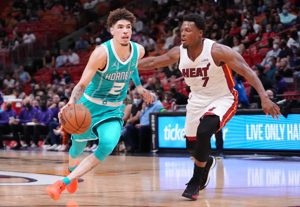 Miami Heat vs Charlotte Hornets 2021 22 Probabilidades y elección gratuita de la temporada de la NBA