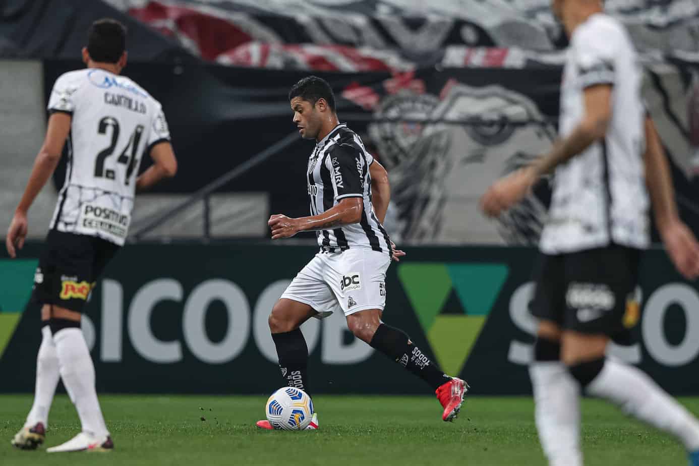 Ceará x Atlético Mineiro – Probabilidades de aposta e escolha grátis