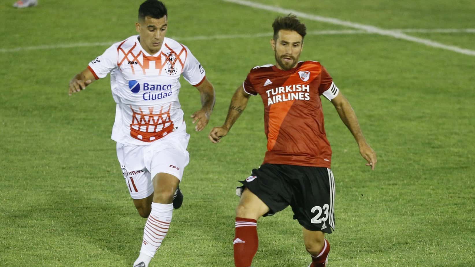 <strong>Huracán vs. River – Betting Odds and Free Picks</strong>