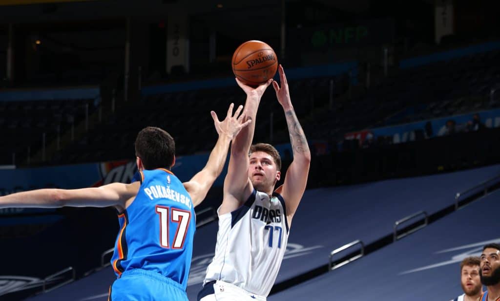 Mavericks vs Trovão