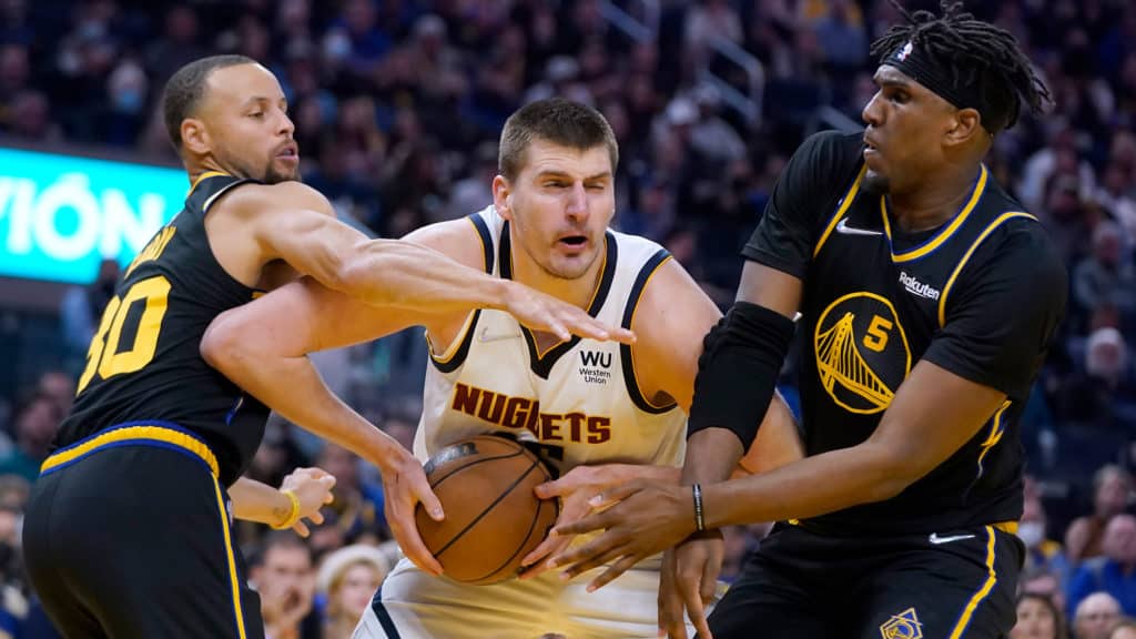 Guerreiros vs. Nuggets