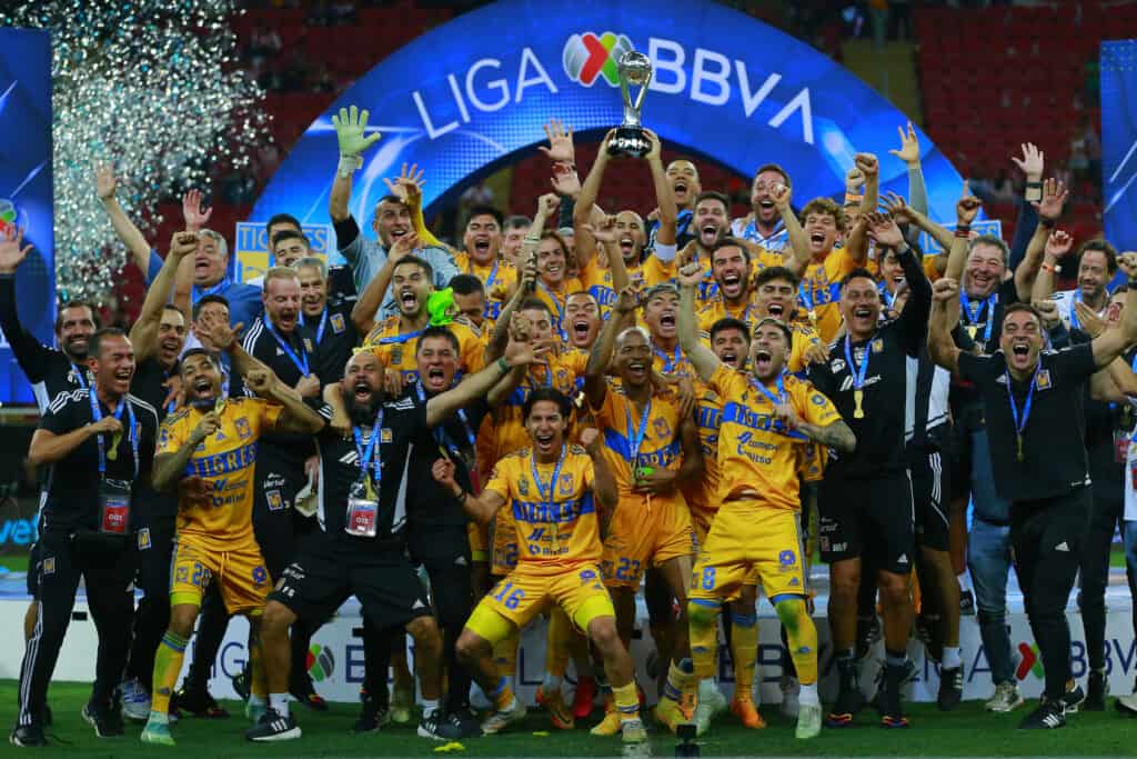 Liguilla Finals Roundup: Chivas 2-3 Tigres