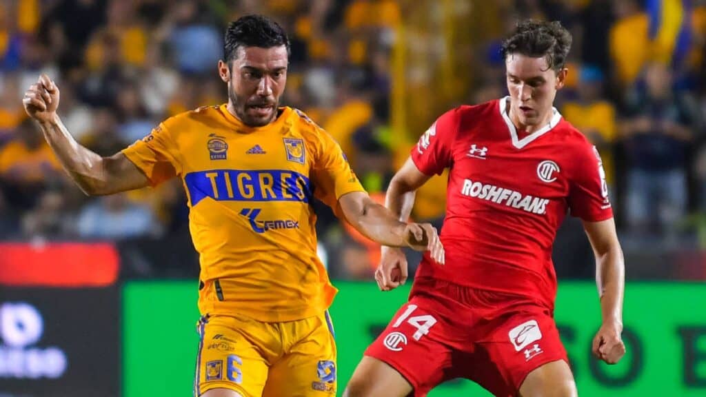 Tigres vs Toluca