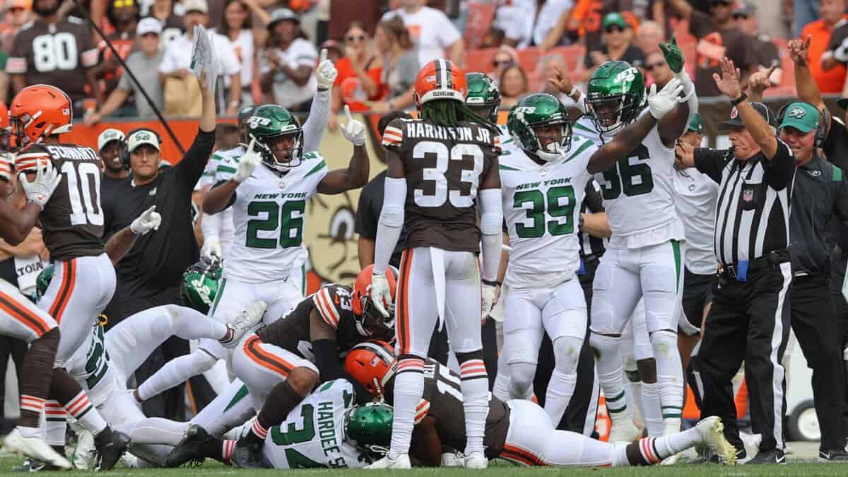 Jets at Browns for TNF: Betting Odds and Free Pick