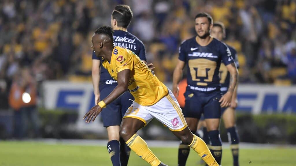 Tigres vs Pumas