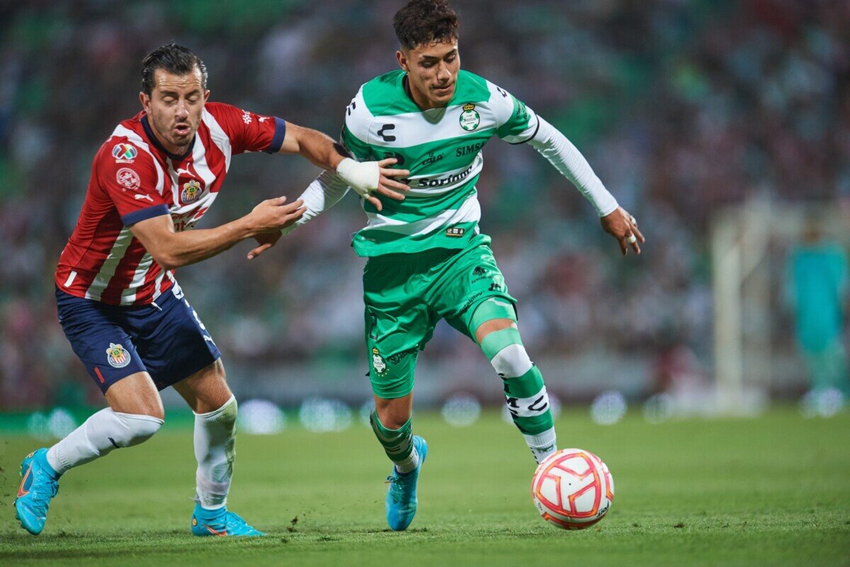 Chivas vs. Santos Laguna Betting Odds and Free Pick