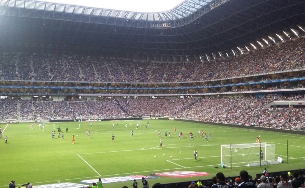 Monterrey vs Chivas
